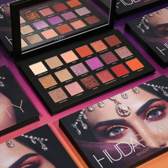 Палетка теней Huda Beauty (Худа Бьюти) в Тамбове